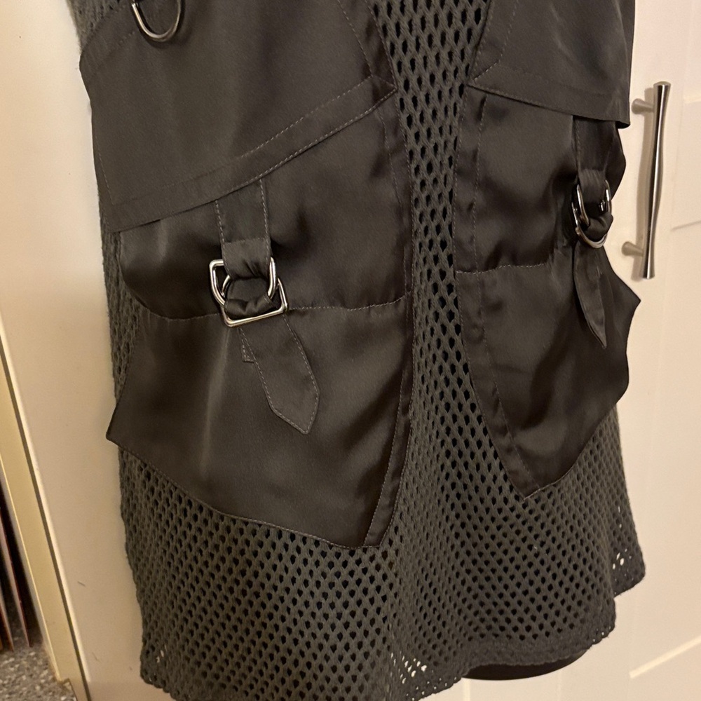 Barbara Bui Olive Mesh Tank with Pockets - Picture 3 of 11